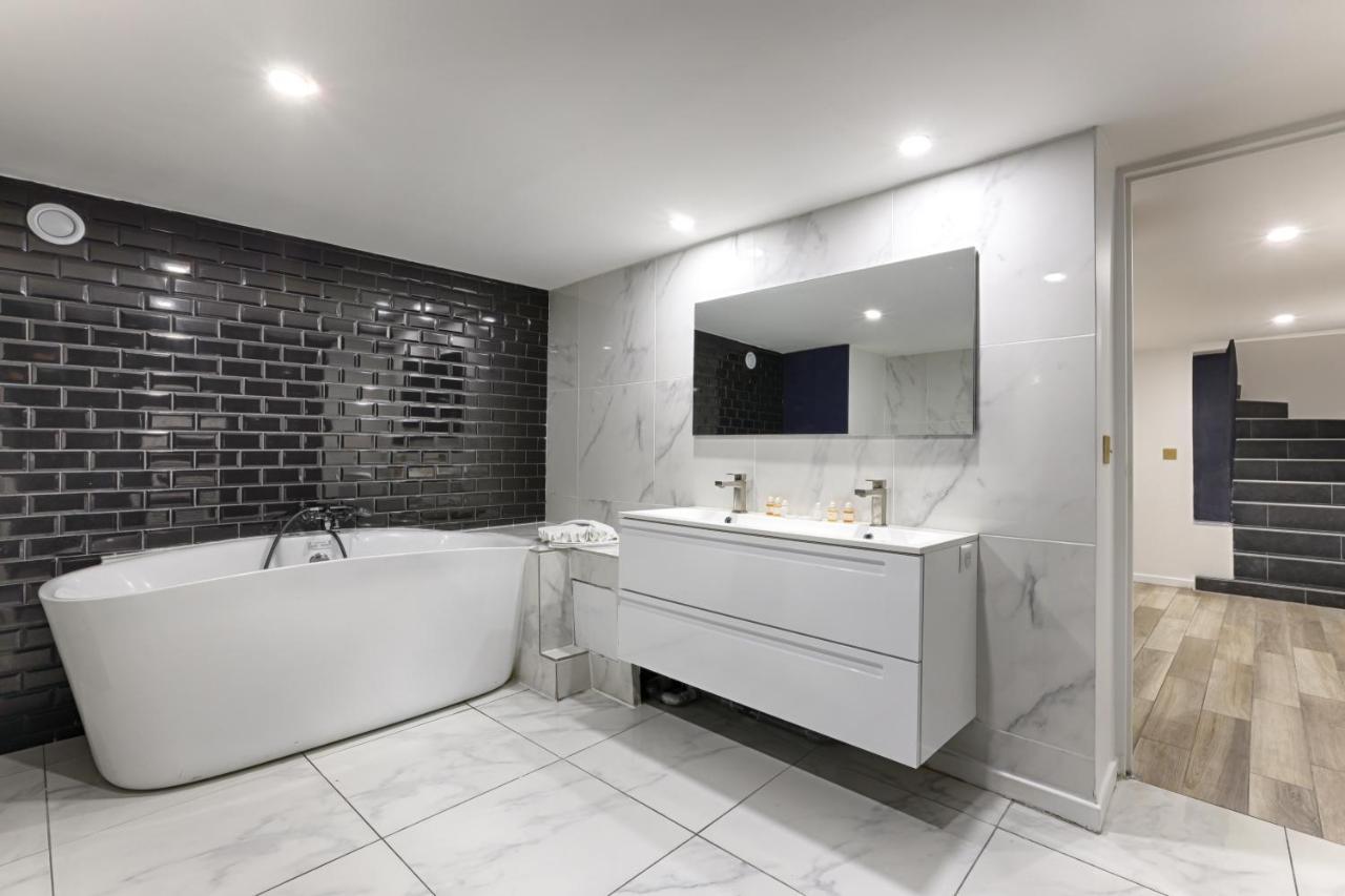 Amazing Luxury Triplex 3Br/8P - Arc De Triomphe Apartment Paris Luaran gambar