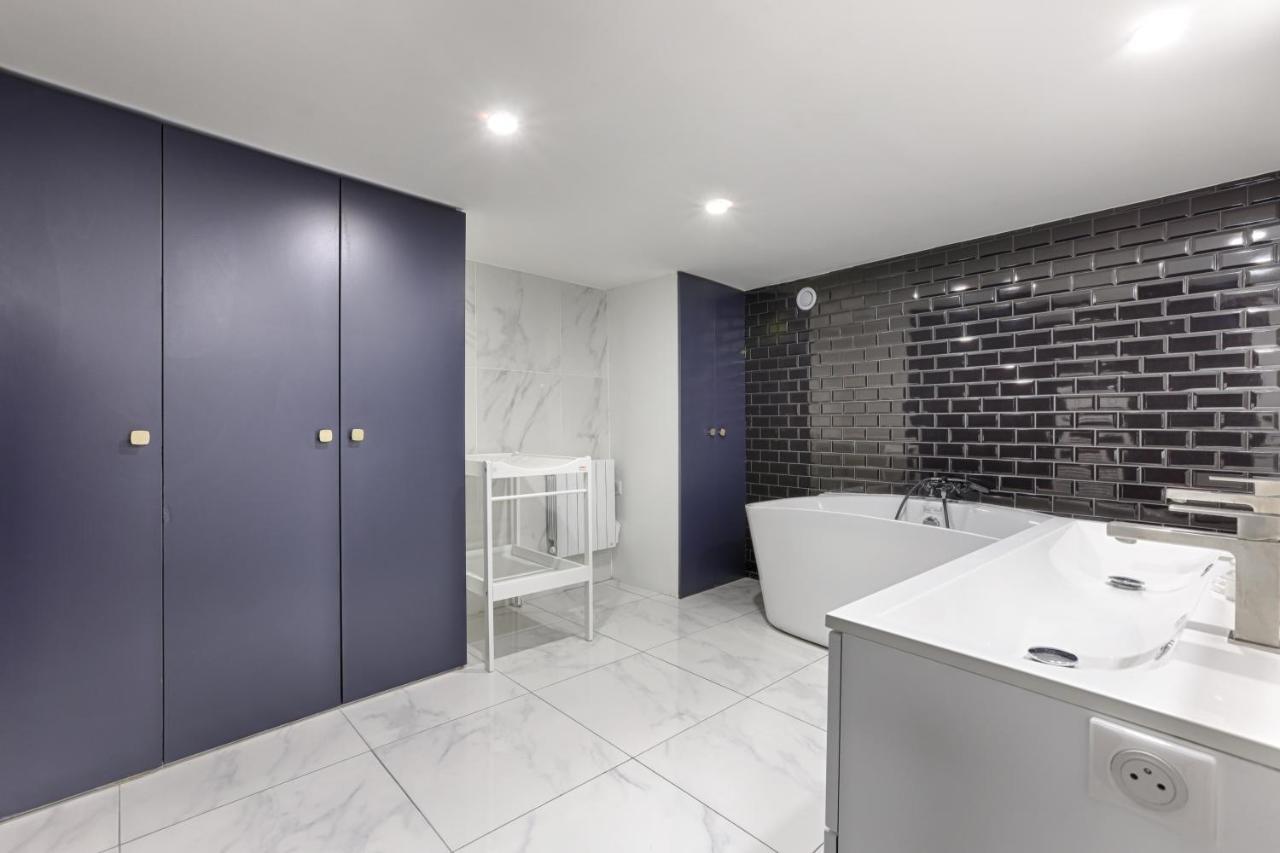 Amazing Luxury Triplex 3Br/8P - Arc De Triomphe Apartment Paris Luaran gambar